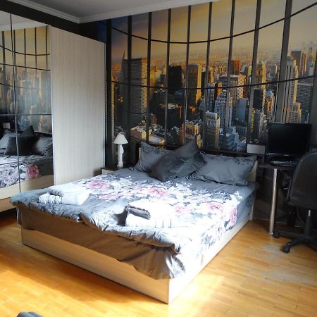 2 Bedrooms With Private Bath And Balcony Near The Airport Sofia Buitenkant foto