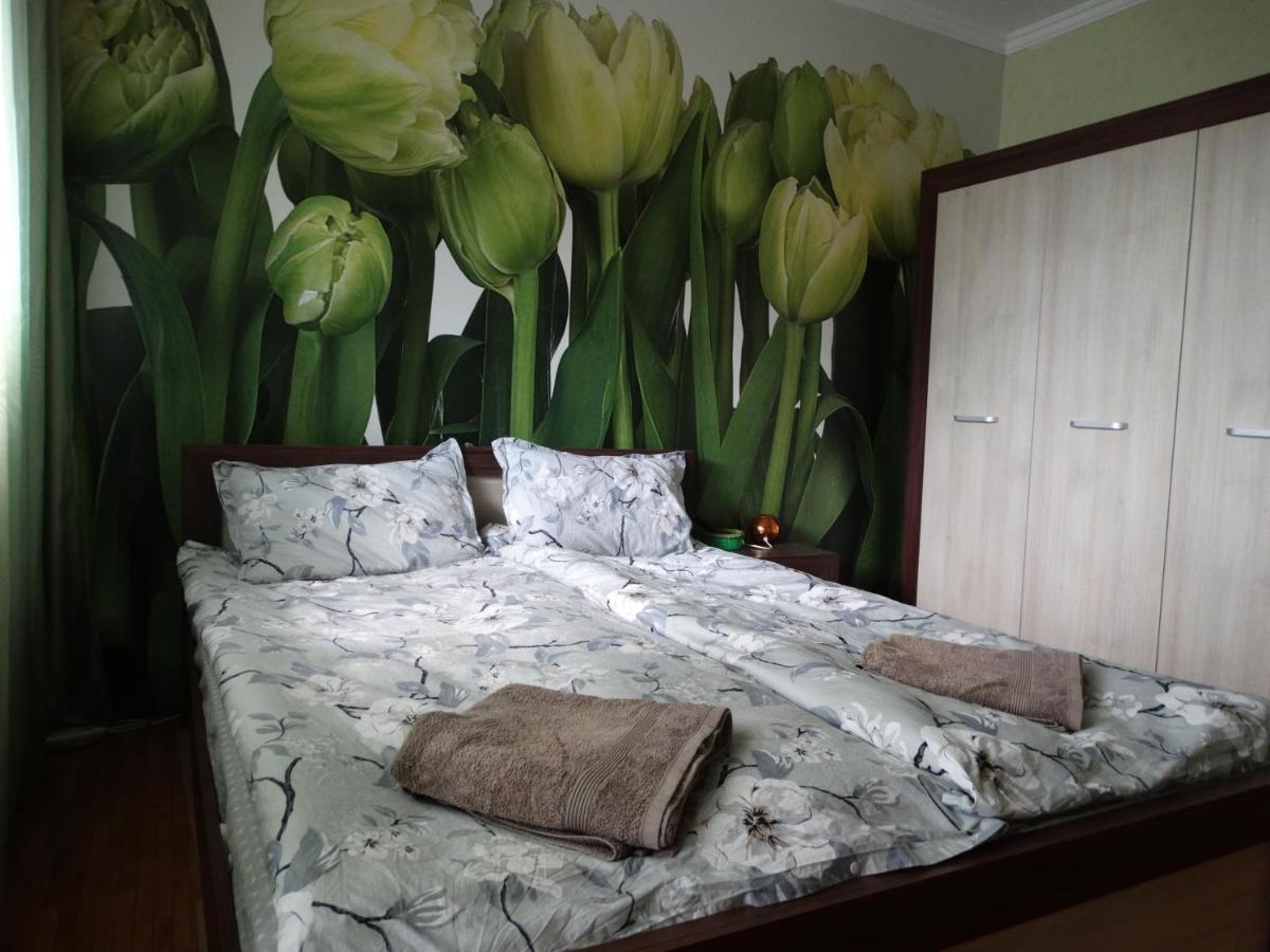 2 Bedrooms With Private Bath And Balcony Near The Airport Sofia Buitenkant foto